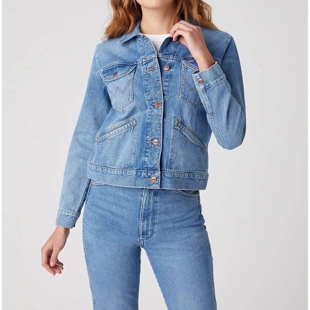 Wrangler Icons 124WJ‎ Womens Western Jean Jacket Button Up Cropped Blue Small